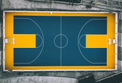 比利亚雷尔球星，比利亚雷亚尔主力前锋